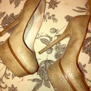 Platform heels. Size 7